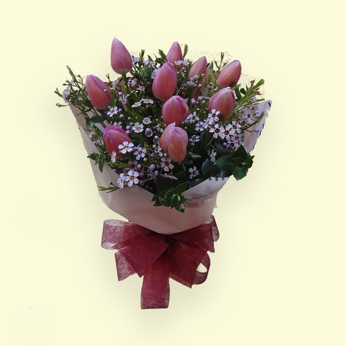 10 Stems Pink Tulip with Daisy & Leaves