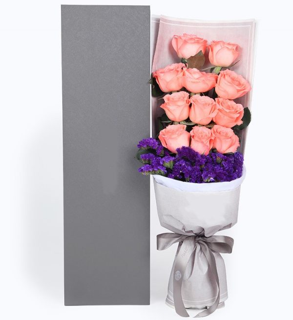 11枝紫色玫瑰配16.5*57cm花盒