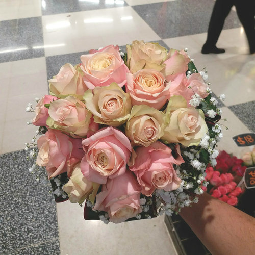 20 Stems Rose Wedding Bouquet