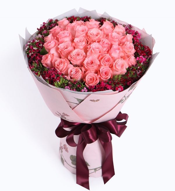 33 Stems Pink Rose with Pink Dianthus