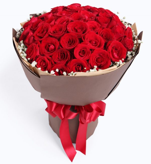 50 Stems Red Rose with Babysbreath